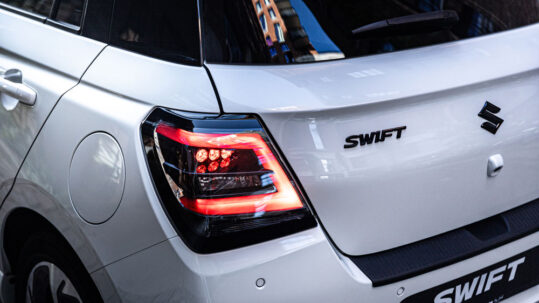 Suzuki-Swift-achterkant-verlichting-Den-Haag